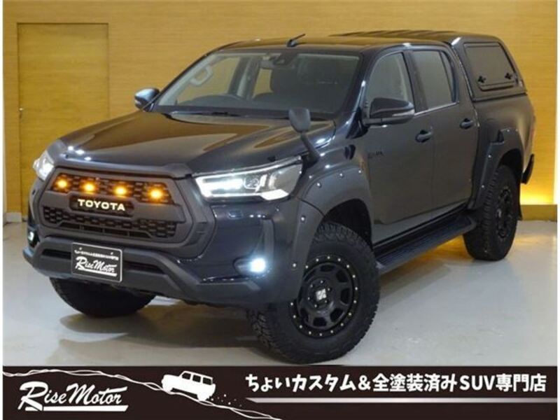 TOYOTA HILUX