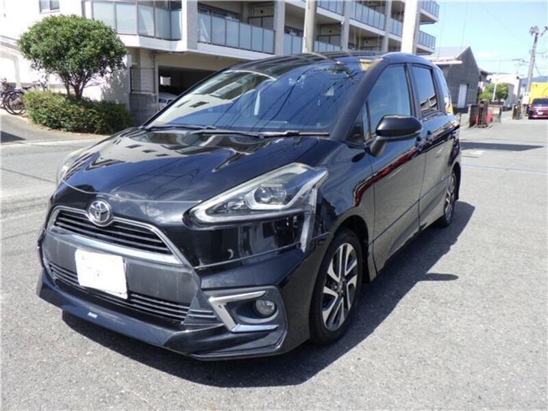 TOYOTA SIENTA