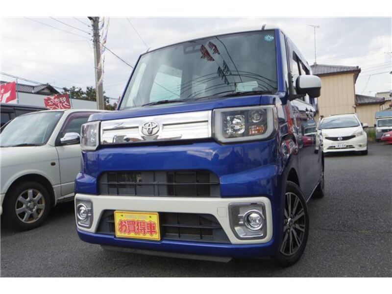 TOYOTA PIXIS MEGA