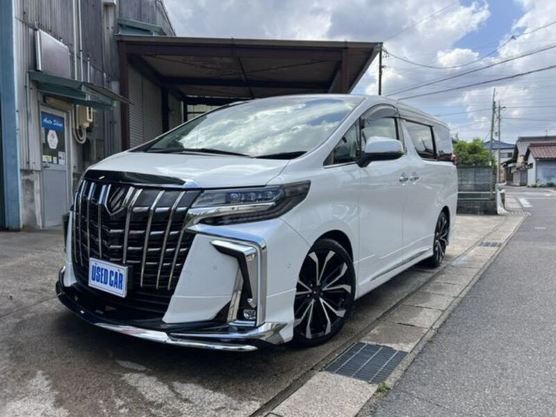 TOYOTA ALPHARD