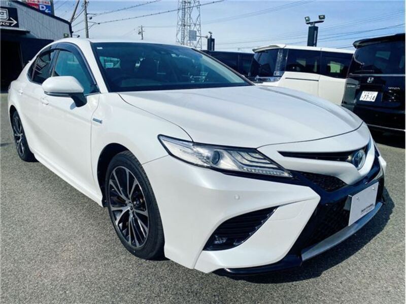 TOYOTA CAMRY