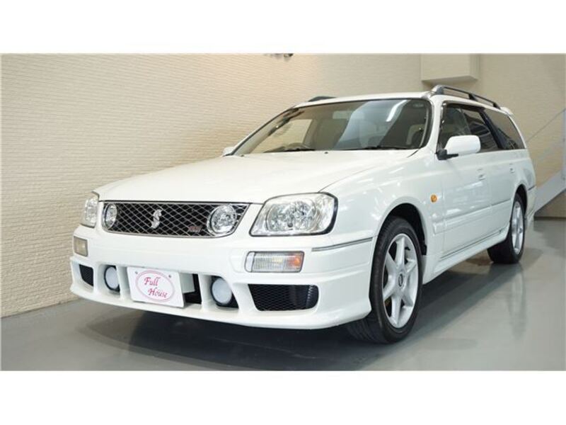 NISSAN STAGEA