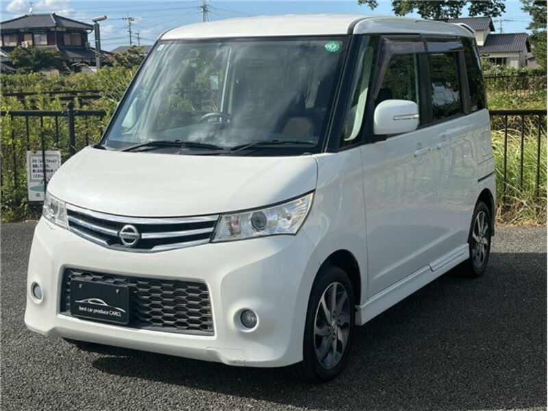 NISSAN ROOX