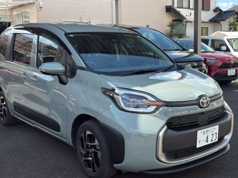 TOYOTA SIENTA