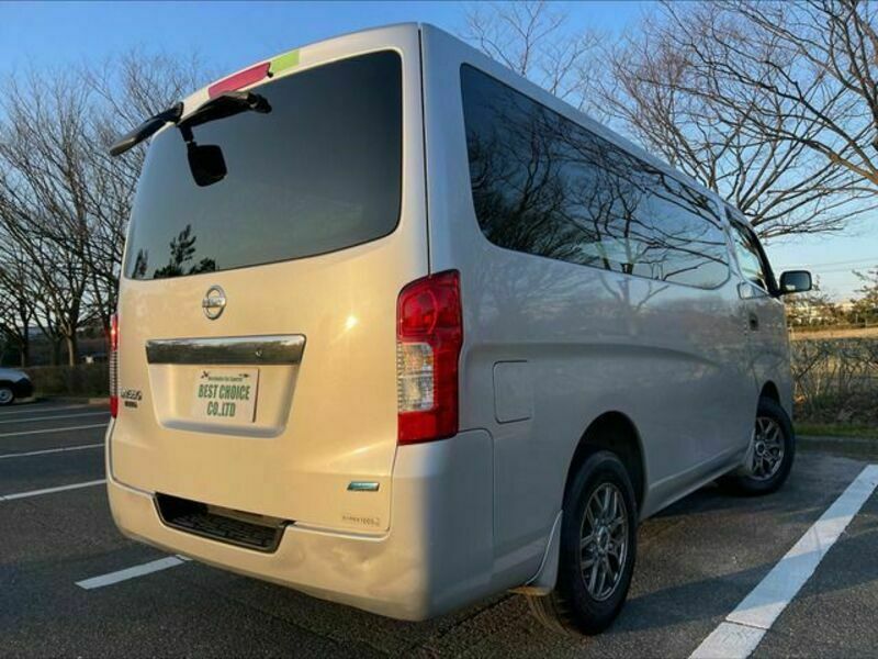 NV350 CARAVAN