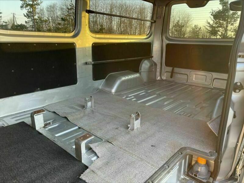 NV350 CARAVAN