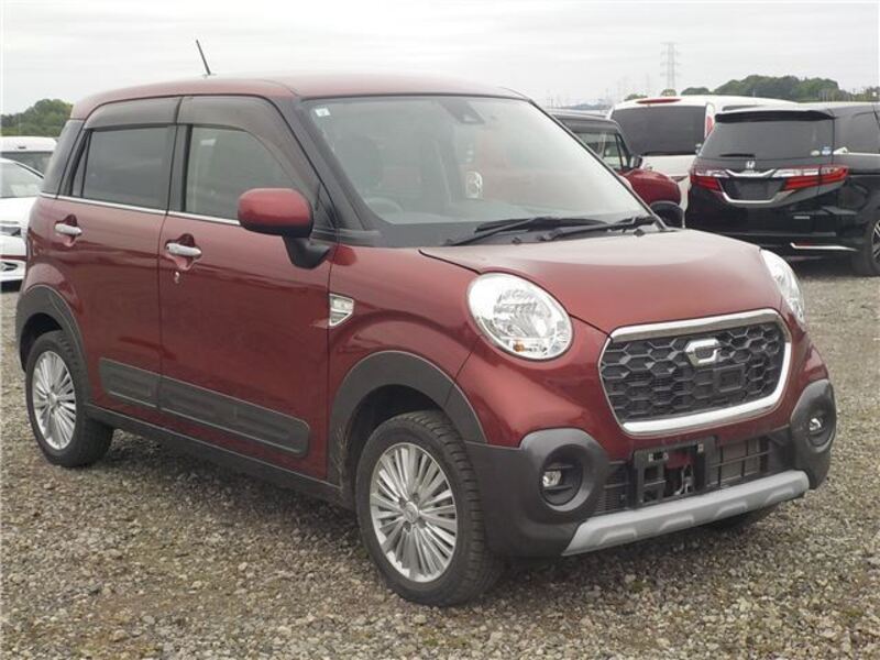 DAIHATSU CAST