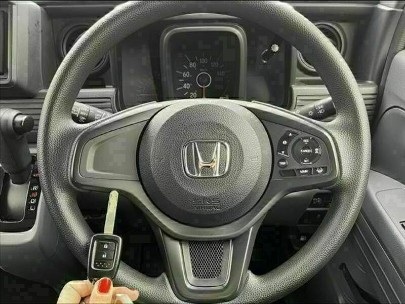 N-VAN