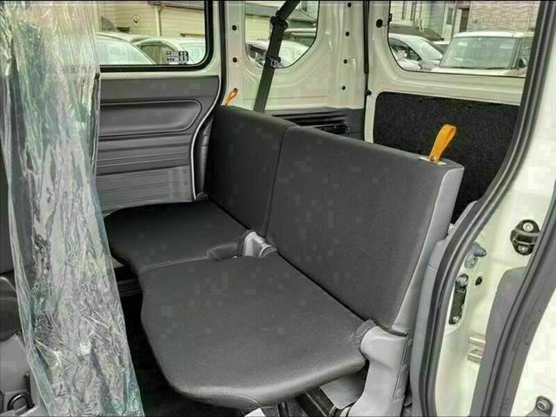 N-VAN