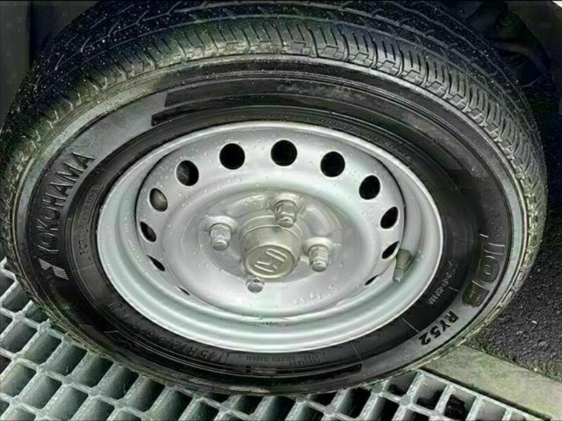 N-VAN