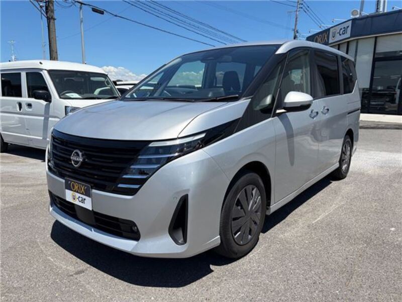 NISSAN SERENA