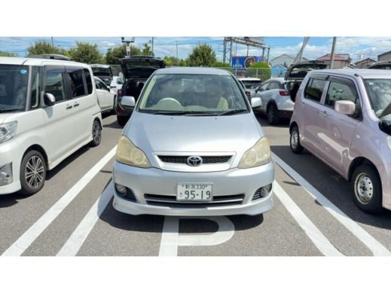 TOYOTA IPSUM