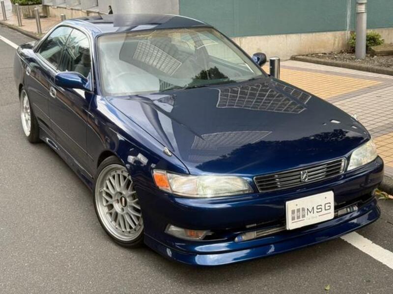 TOYOTA MARK II
