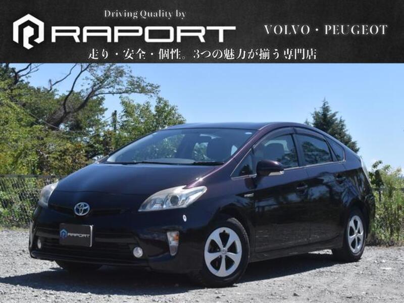 TOYOTA PRIUS