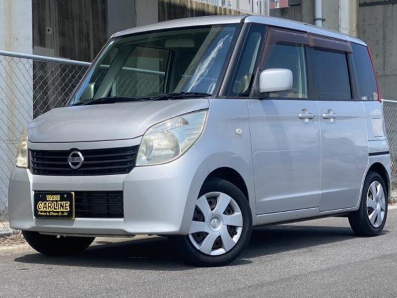 NISSAN ROOX