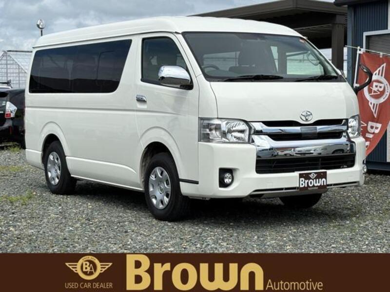 TOYOTA HIACE