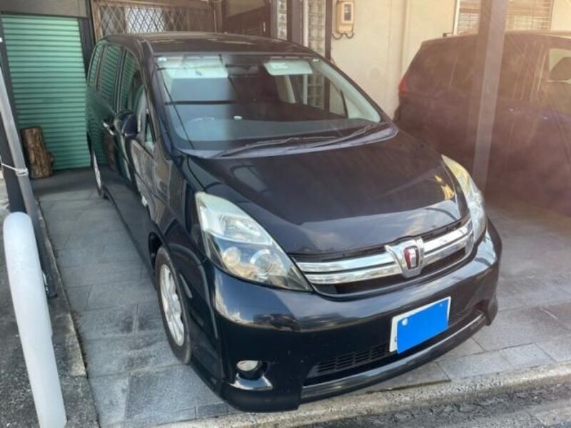TOYOTA ISIS