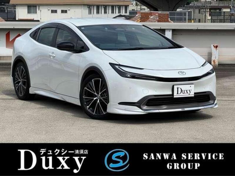 TOYOTA PRIUS