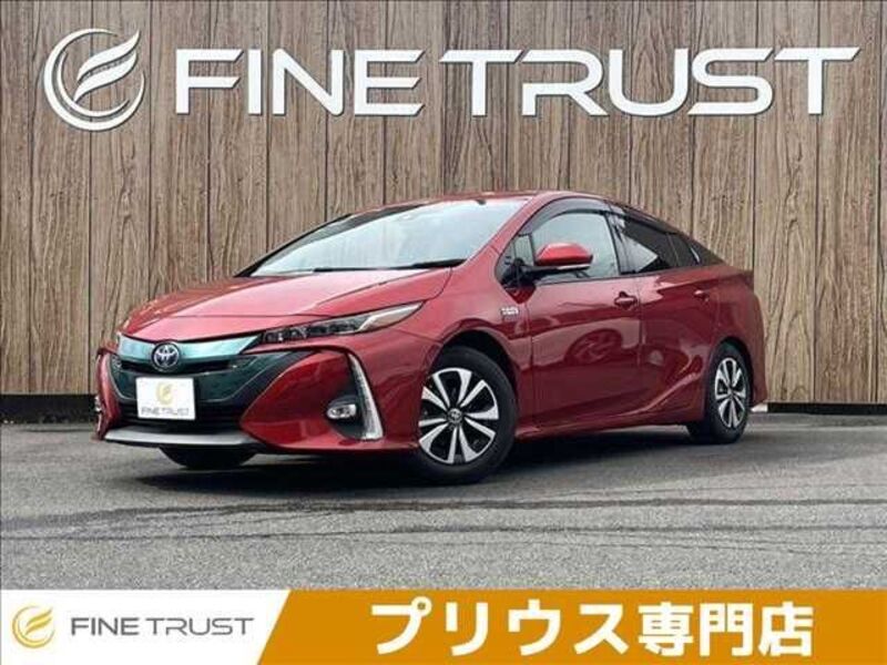 TOYOTA PRIUS PHV