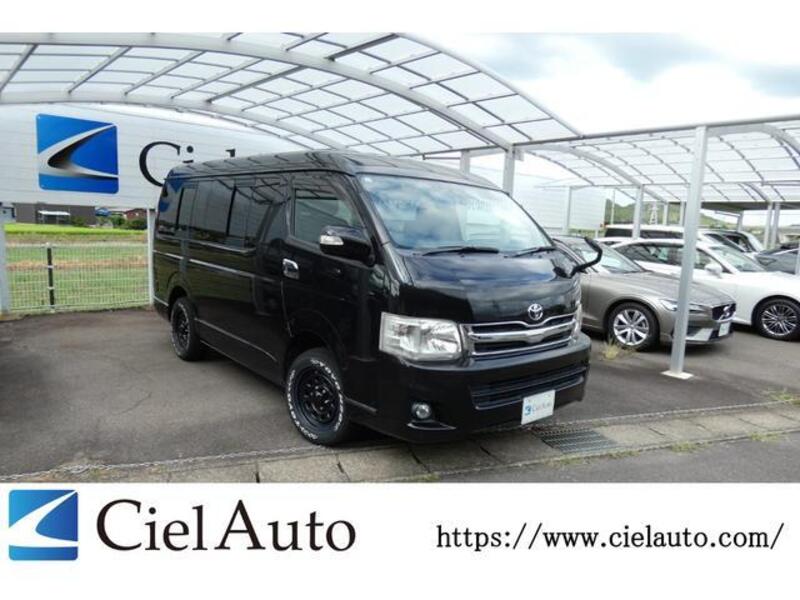 TOYOTA HIACE WAGON