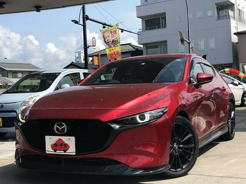 MAZDA3-0