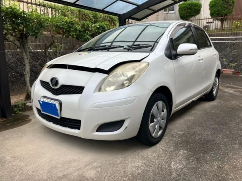 TOYOTA VITZ