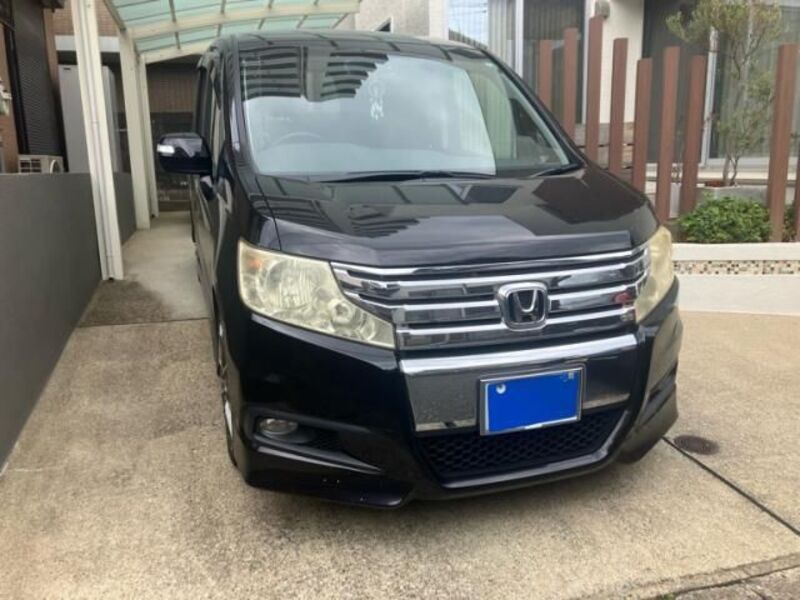 HONDA STEPWAGON SPADA