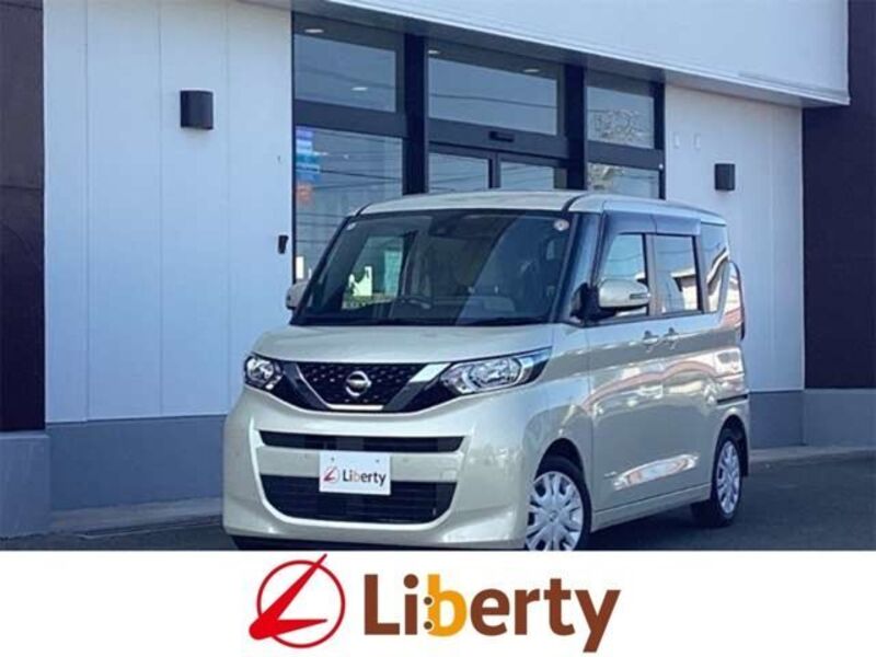 NISSAN ROOX