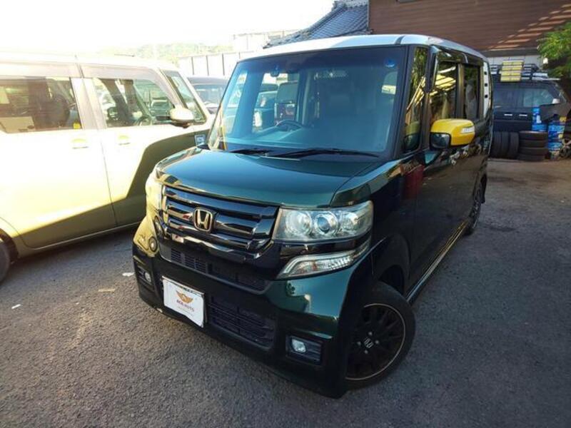 HONDA N BOX CUSTOM
