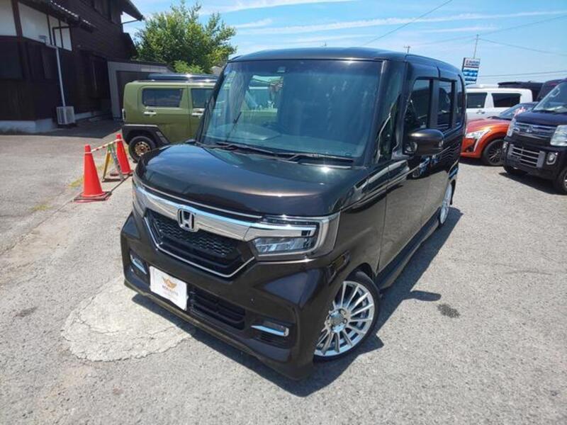 HONDA N BOX CUSTOM