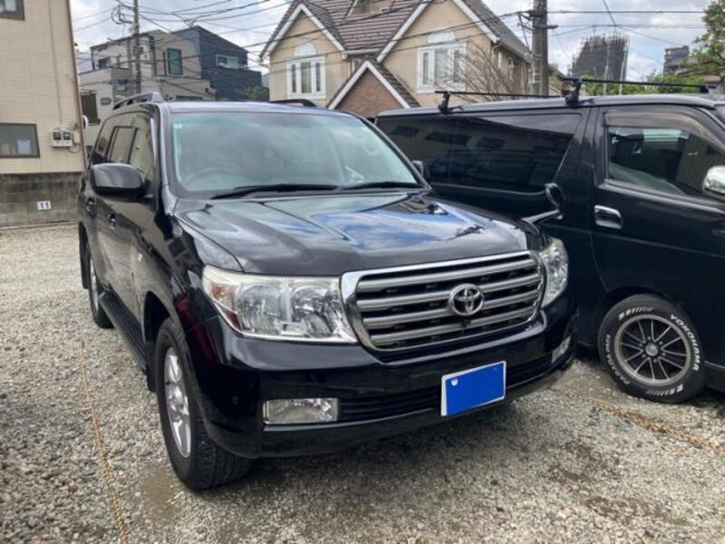TOYOTA LAND CRUISER