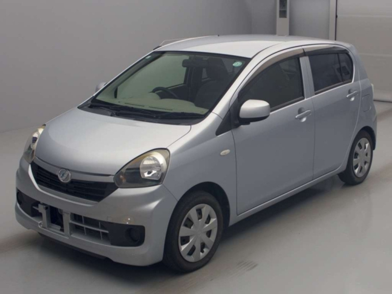 DAIHATSU Mira Es