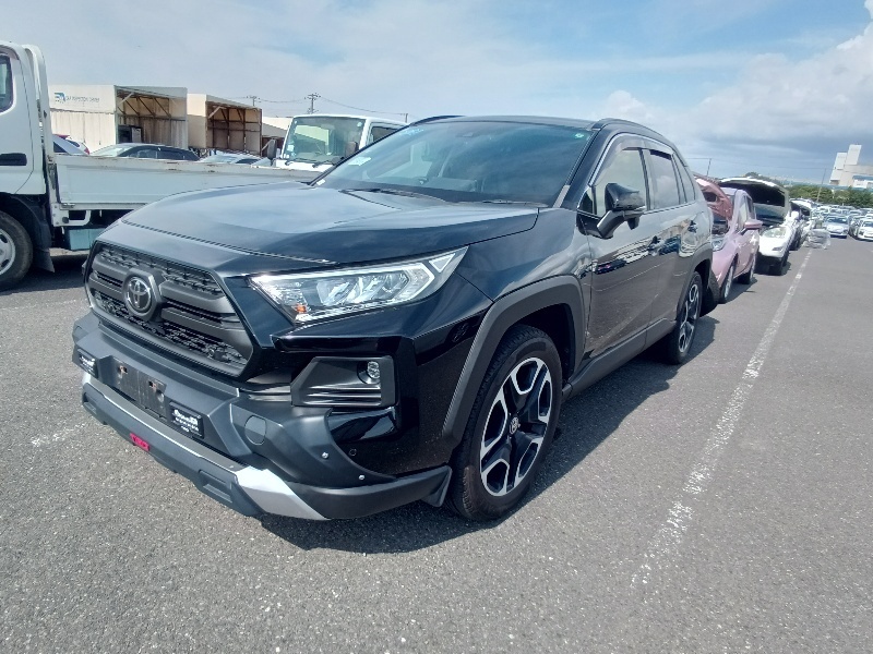 TOYOTA RAV4