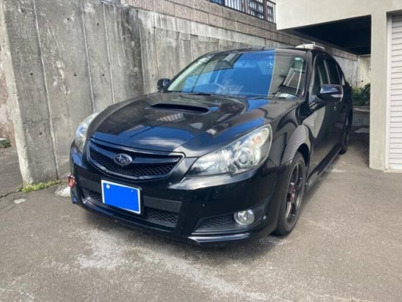 SUBARU LEGACY B4