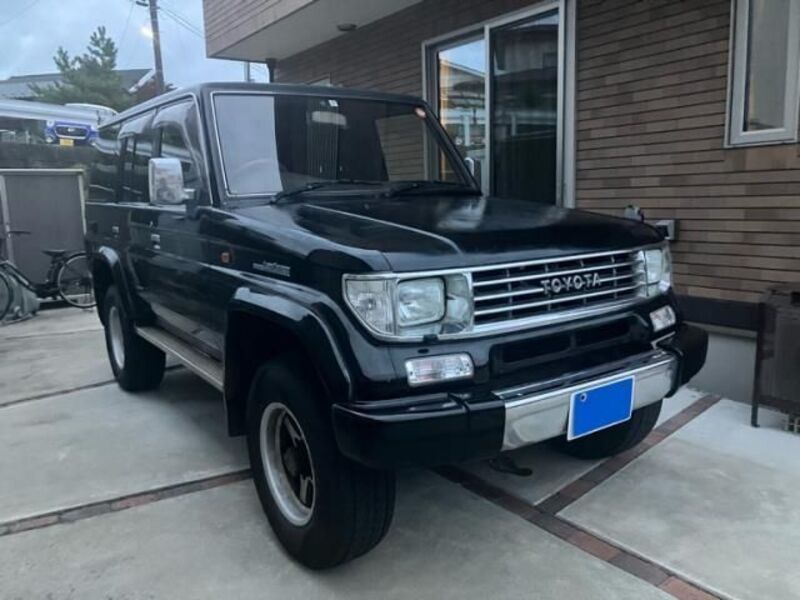 TOYOTA LAND CRUISER PRADO