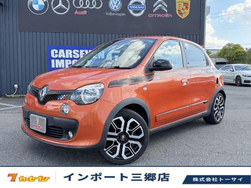 RENAULT TWINGO