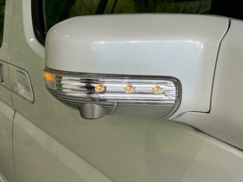 ELGRAND-32