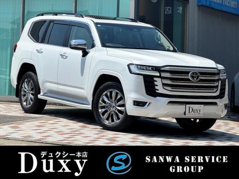 TOYOTA LAND CRUISER