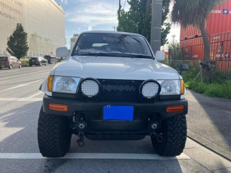 TOYOTA HILUX SURF