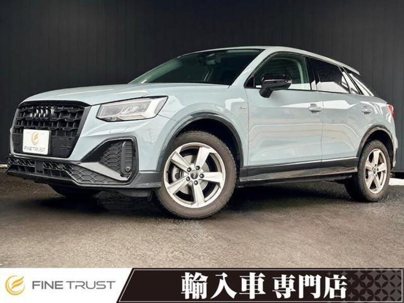 AUDI Q2