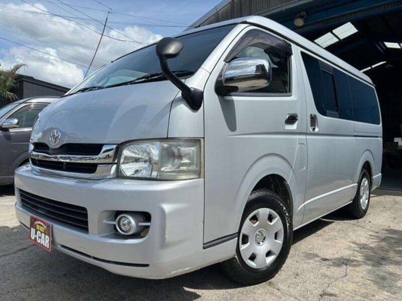 TOYOTA HIACE WAGON