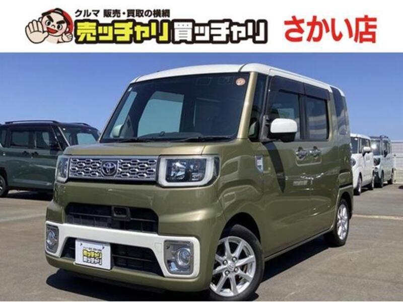 TOYOTA PIXIS MEGA