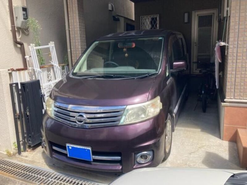 NISSAN SERENA