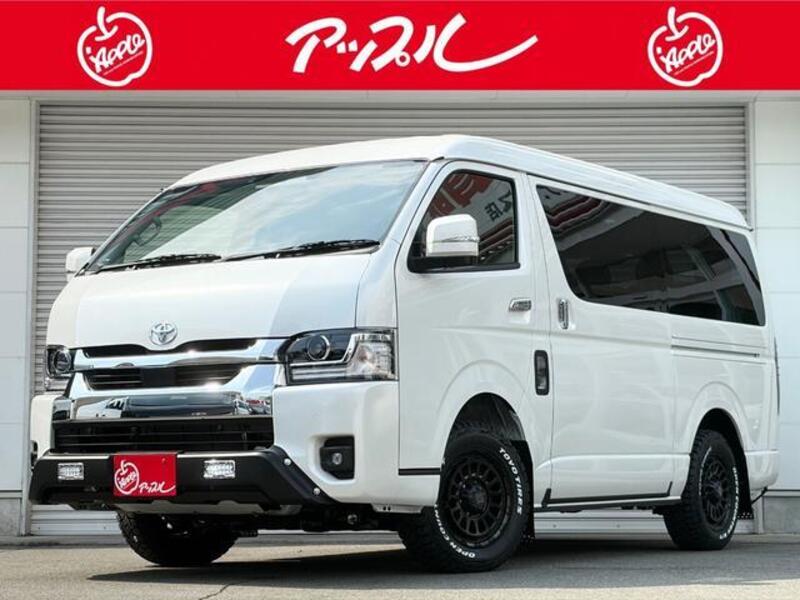 TOYOTA HIACE WAGON