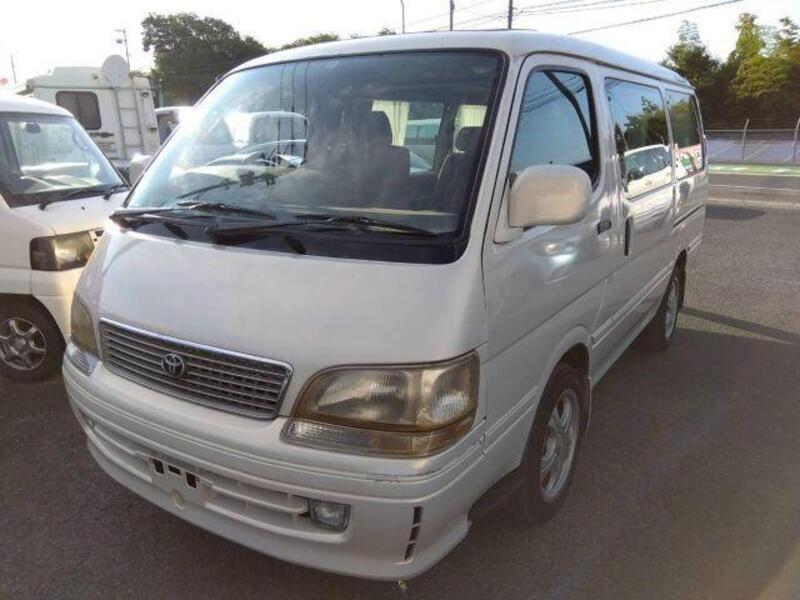 TOYOTA HIACE WAGON