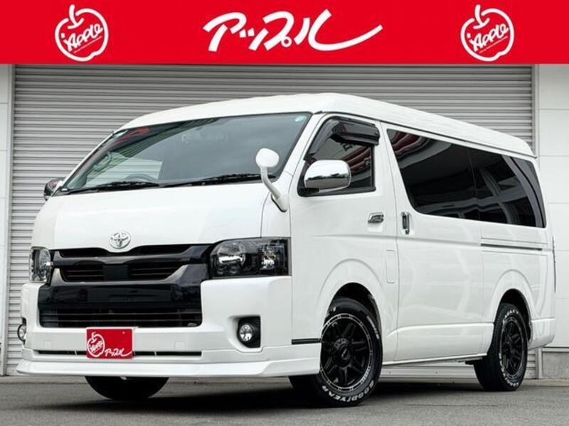 TOYOTA HIACE WAGON