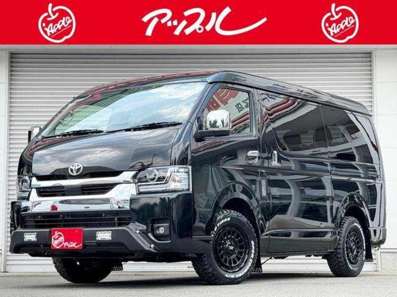 TOYOTA HIACE WAGON
