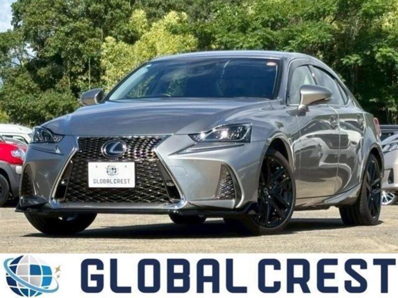 LEXUS IS