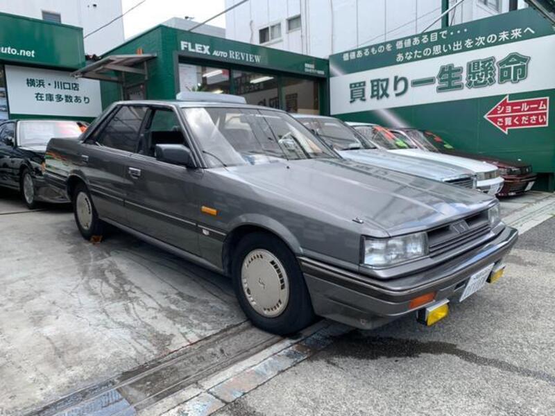 NISSAN SKYLINE