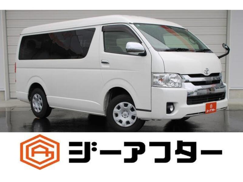 TOYOTA HIACE WAGON